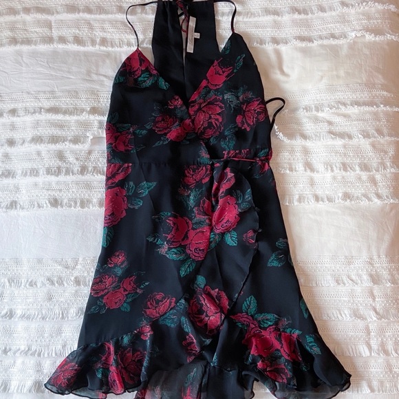 Lovers + Friends Black Red Rose Floral Print Wrap Mini Dress - Picture 5 of 8